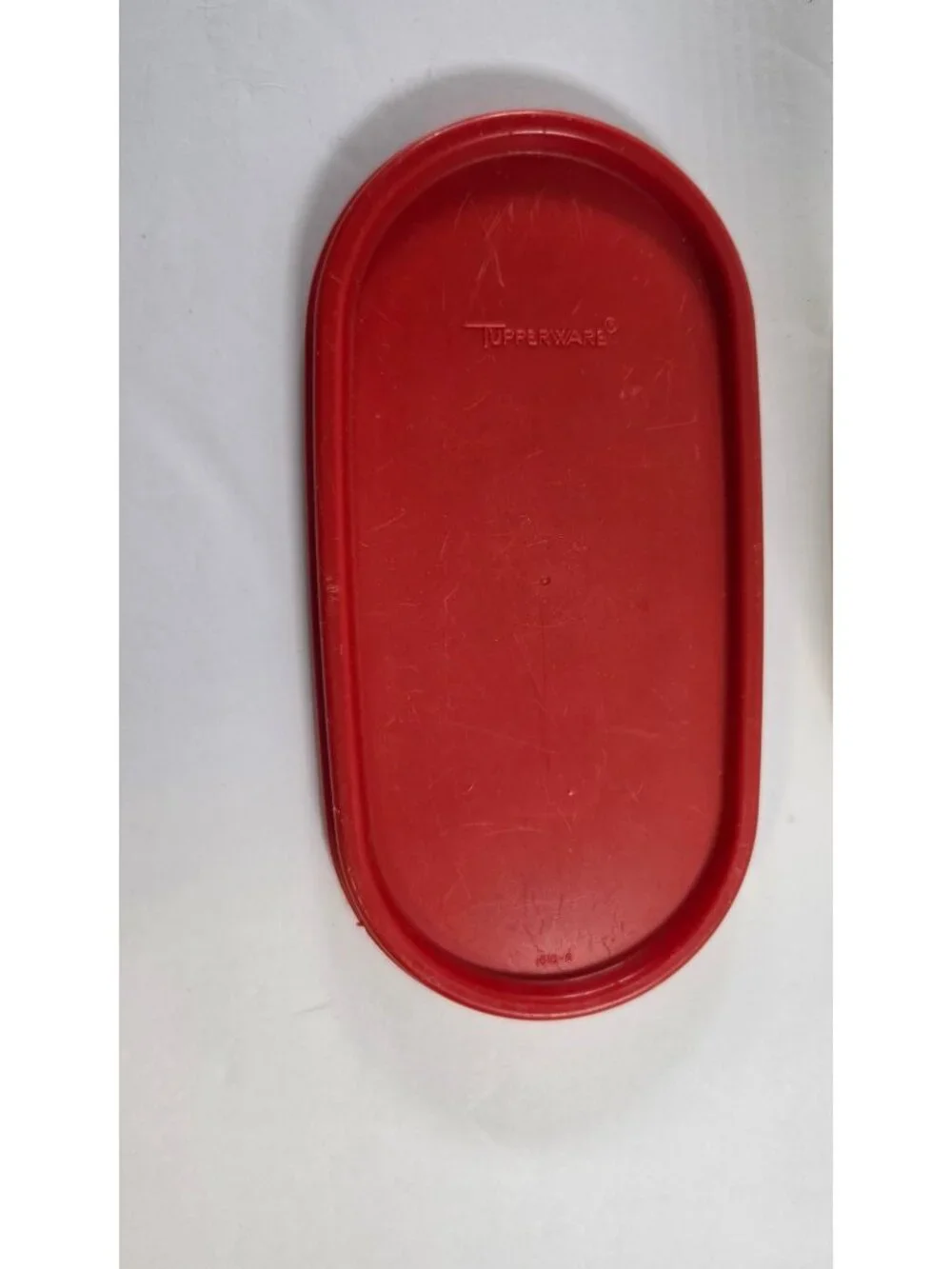 TUPPERWARE MODULAR MATES #2 4 3/4 CUP CAPACITY REDDISH COLOR 1616 SEAL CONTAINER